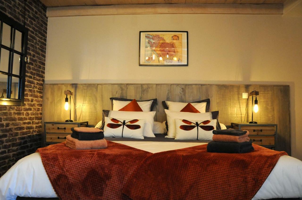 Bed and Breakfast Le Nid De Sigogne Exterior foto